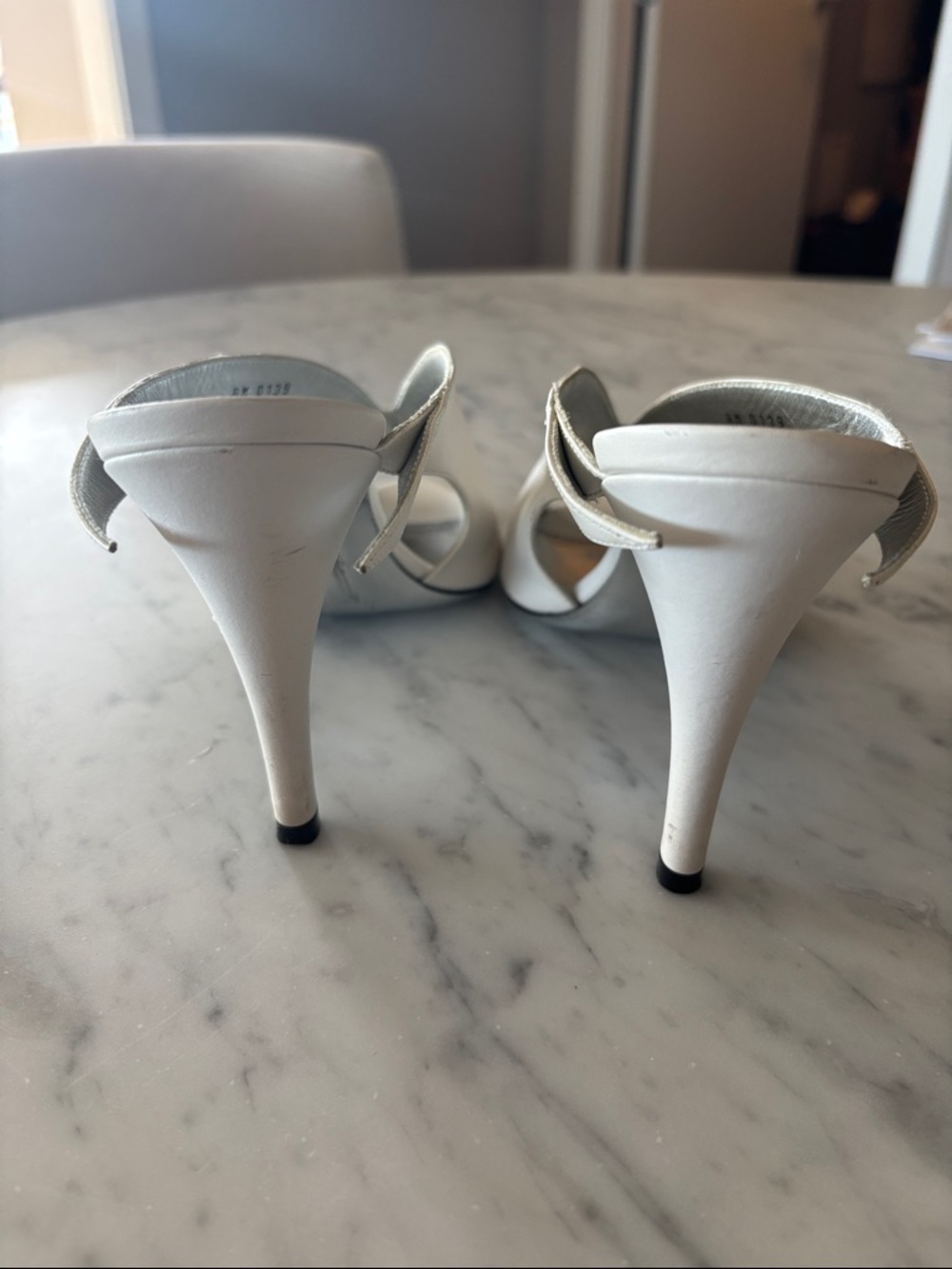 Givenchy Cream Leather Open-Toe Mules - Picture 4 of 6